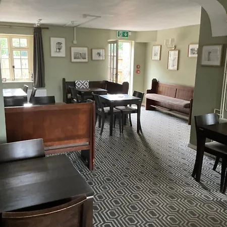 The Dawnay Arms מאלטון